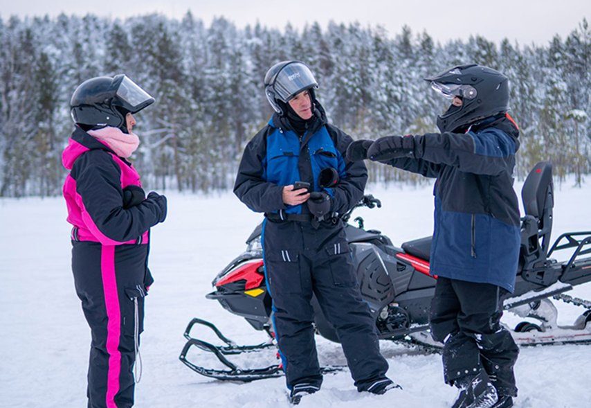 Snowmobile 1 Hour Tour-1